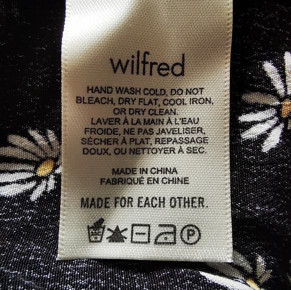 NWT Aritzia Wlfred Floral Black Skirt size 10 - Picture 10 of 11